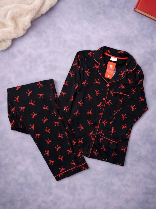 Ayollar uchun uy to'plami (pijama): ko'ylak va shim - 