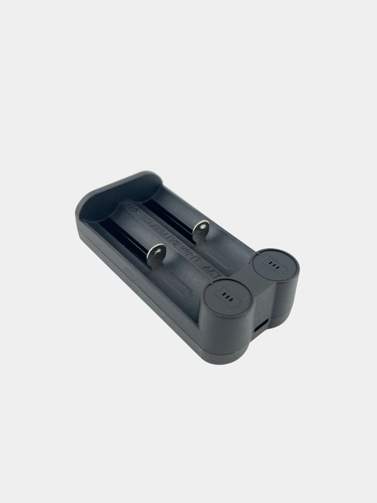Yonii C2 Li-ion akkumulyator zaryadlagichi, 2 slot, USB (18650)