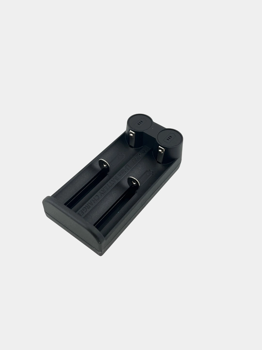 Yonii C2 Li-ion akkumulyator zaryadlagichi, 2 slot, USB (18650)