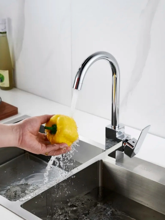 Смеситель для кухни, для горячей и холодной воды, с керамическим картриджем
