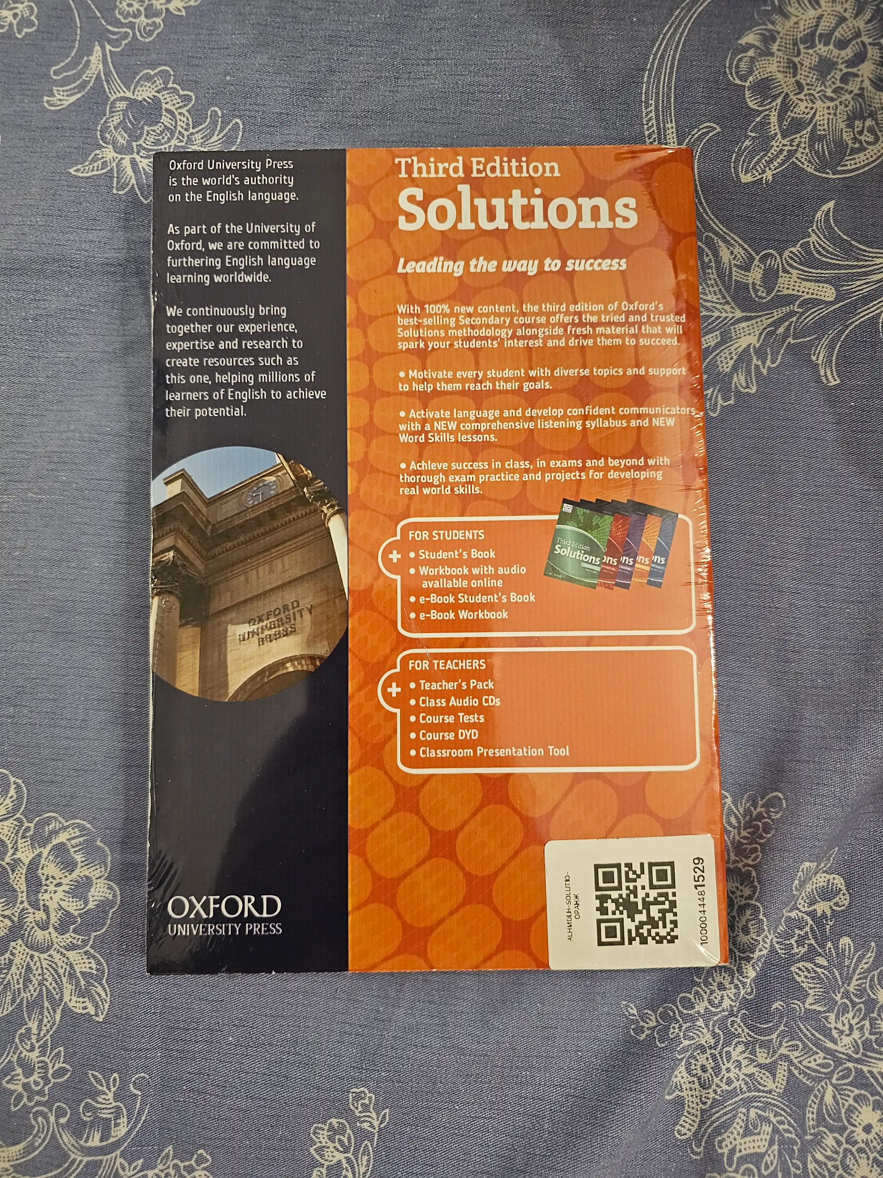 Solutions Third Edition Elementary Pre-Intermediate Student's Book with WorkBook