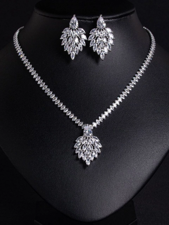 Серьги с камнями Levelara Crystal для женщин
