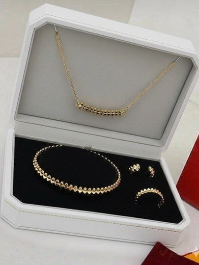 Женский набор золотистые колье, браслет, кольцо и серьги — GOLDENW-SETGOLDWOMENJEWELRYCOMPLETECLASSICDESIGNFORUZUMMARKETPLACESELLER0001-ЗОЛОТ