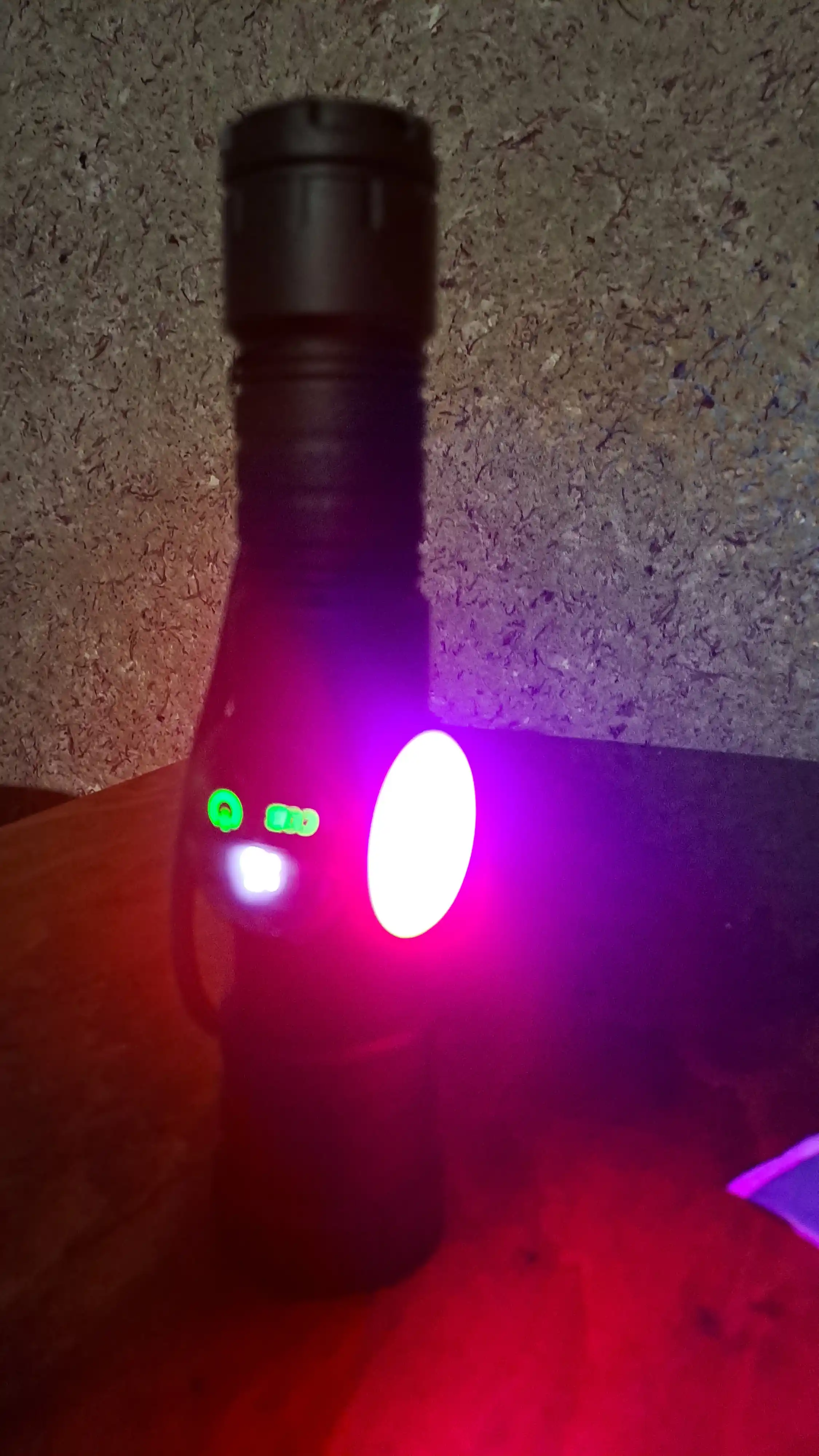 Qo‘l fonar LED, 5 rejim, PowerBank funksiyasi bilan