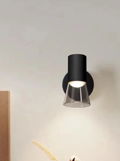 Qora
