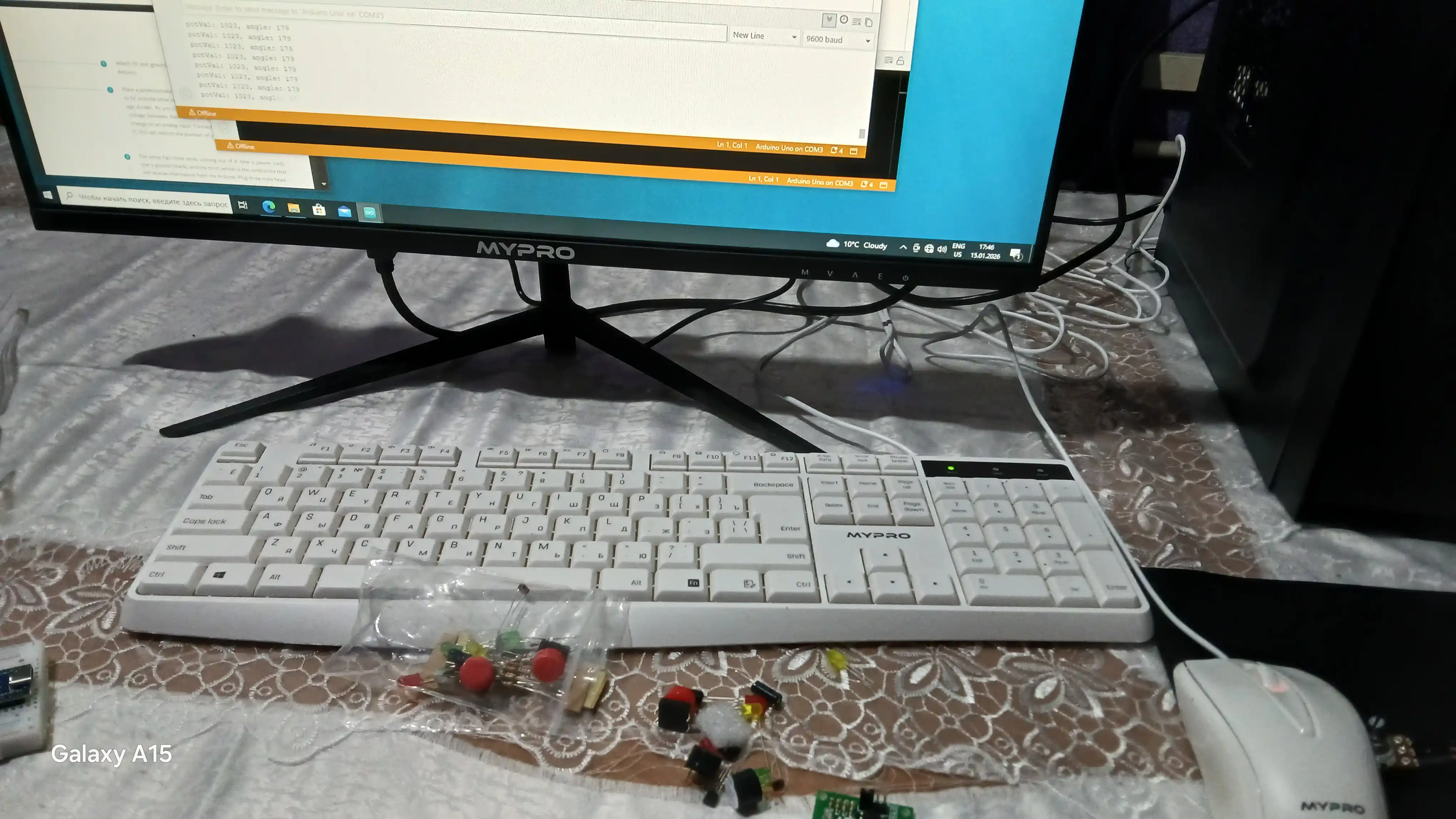 Ofis, uy va o'qish uchun shaxsiy kompyuter, Windows o'rnatilgan, Intel Core i5, 256 GB SSD