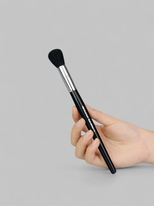 Professional makiyaj cho‘tkasi, Sephora Pro
