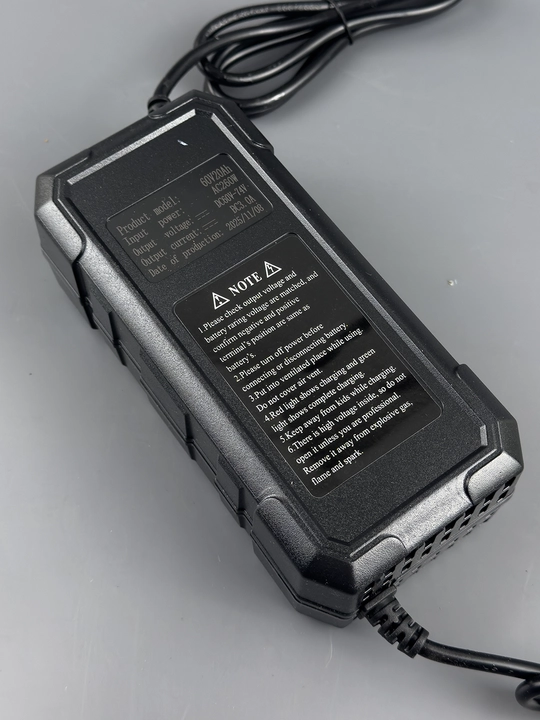 Зарядное устройство для скутера – 60V/20A, 48V/20A, 72V/20A, 3 типа