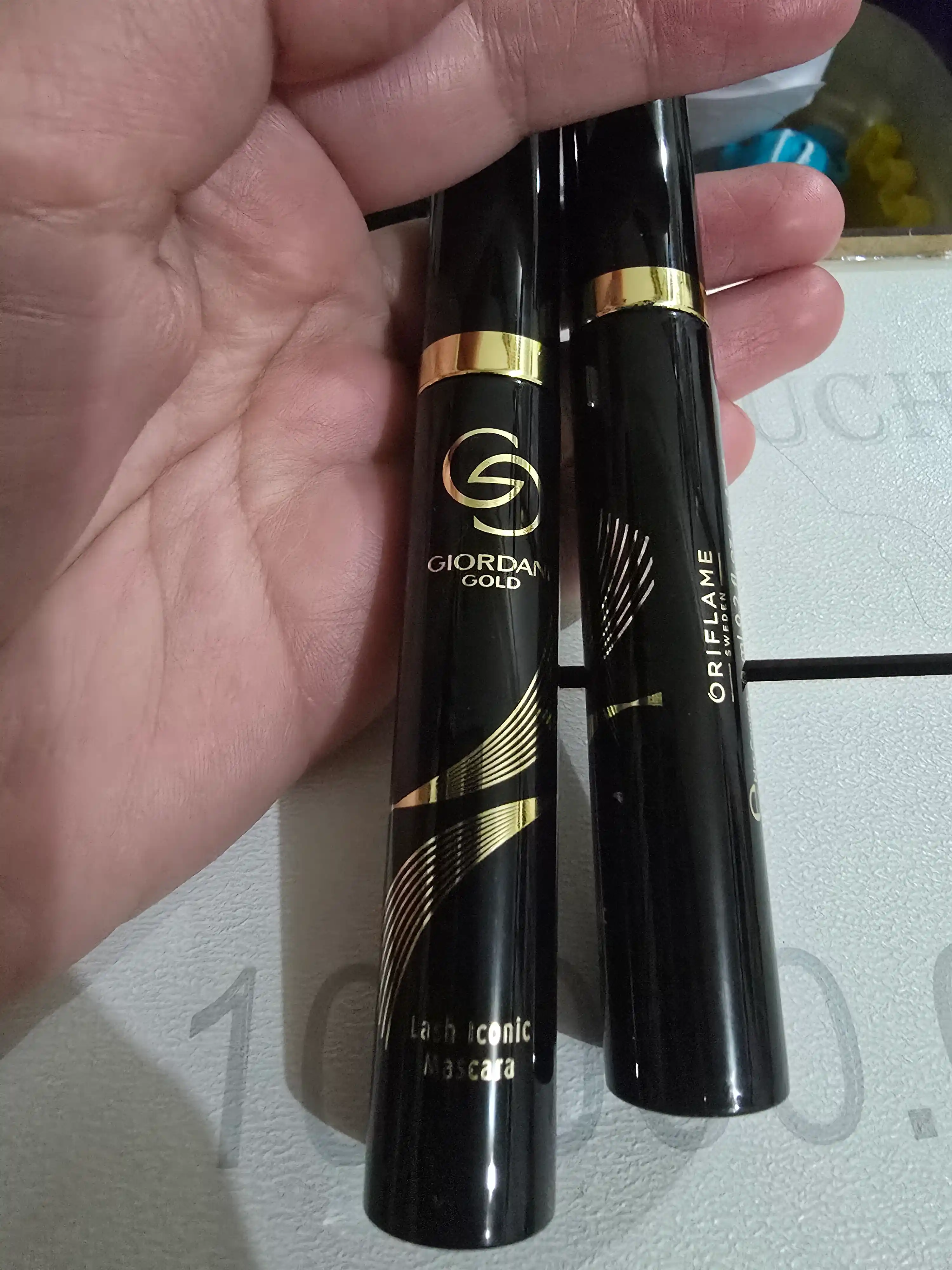 Удлиняющая тушь ресниц Giordani Gold Angel Caress va Lash Iconic, 8 мл