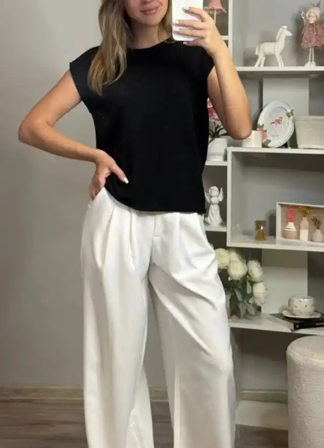 Ayollar uchun top, yaltiroq, ayollar bluzkasi, topik