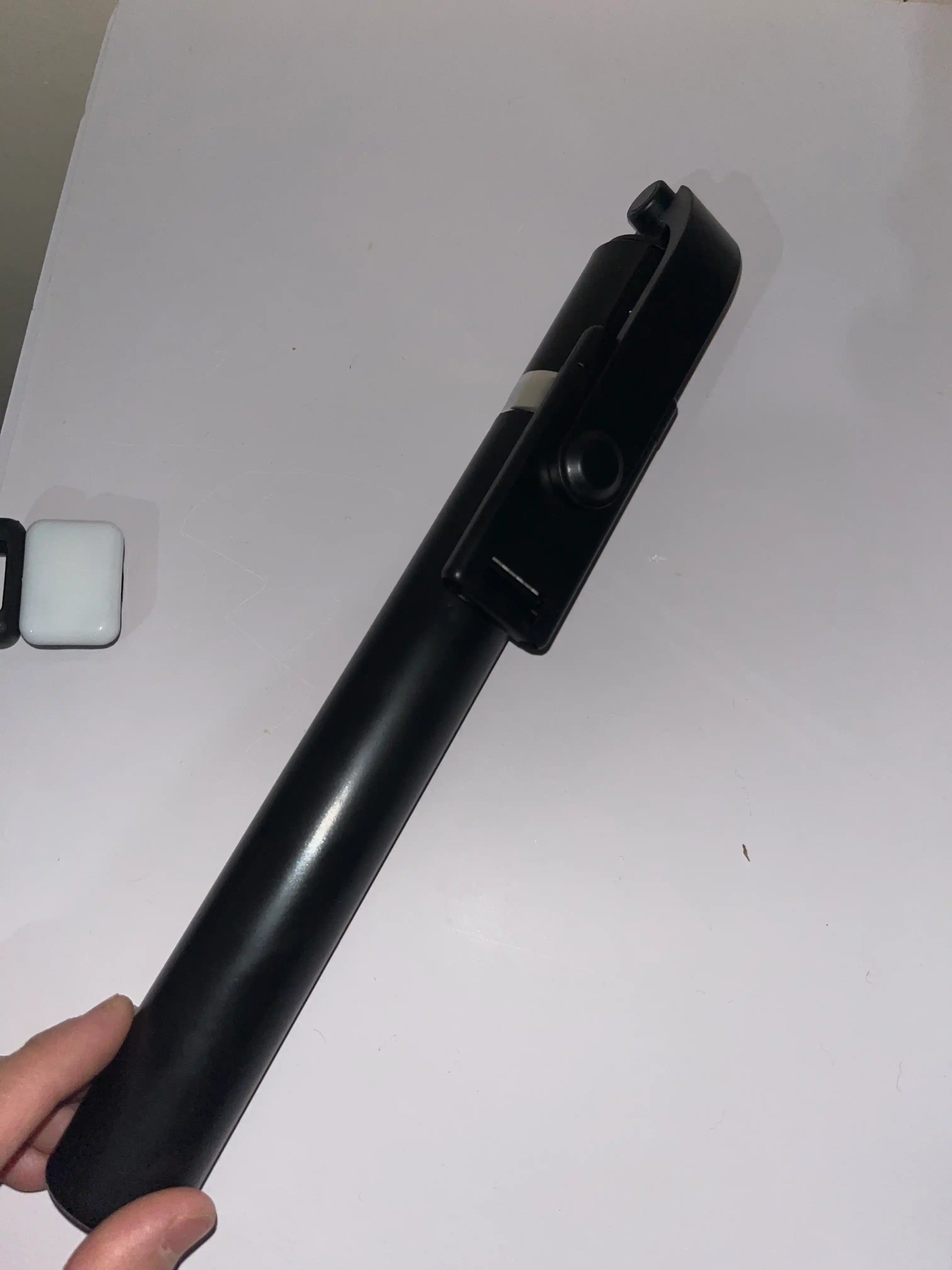 Monopod LED va Bluetooth pulti bilan, smartfonlar, iPhone, Android uchun selfi tayoqchasi