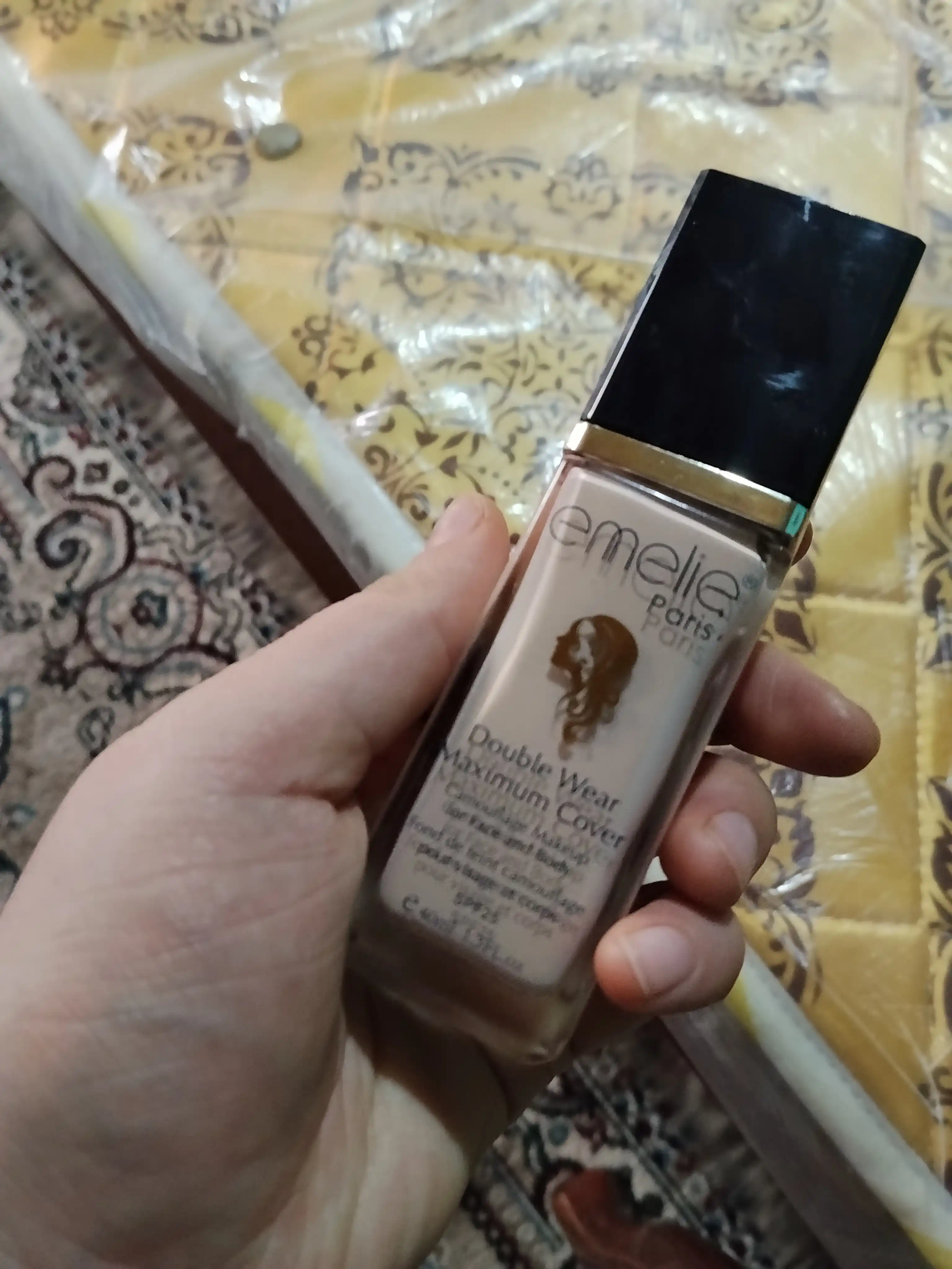Тональный крем для лица Emelie SPF 25, увлажняющий, матовый тон, 40 мл, 1,3, E-103