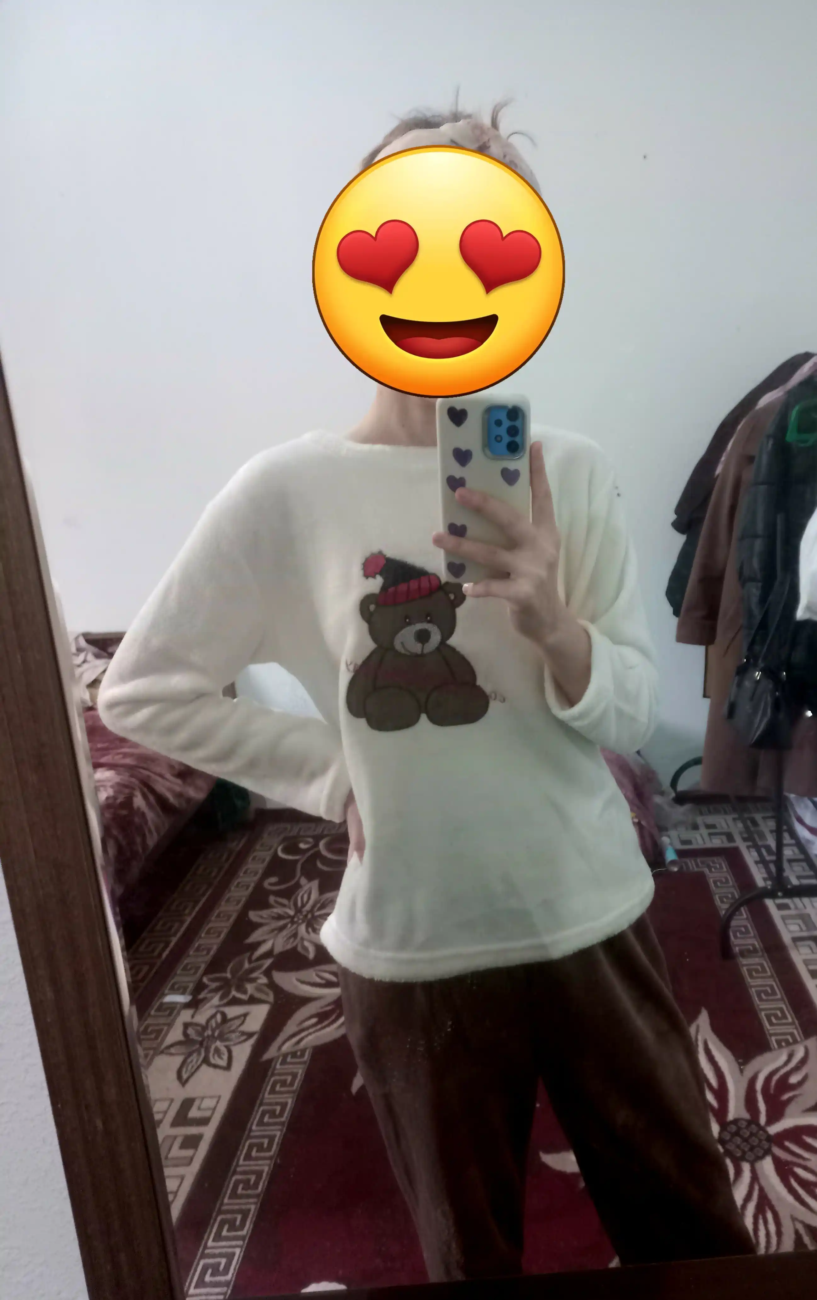 Ayollar momiq pijamasi