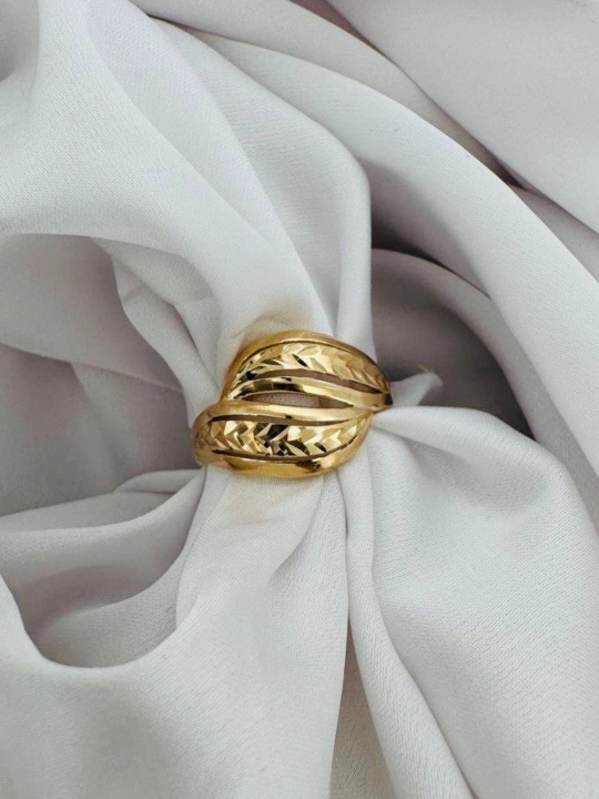 Золотое кольцо 585 пробы, женское кольцо 2,1 г - 