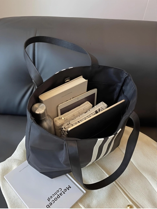 Katta ayollar uchun qora shopper sumka, yelkaga osib taqiladigan, ish va o‘qish uchun, A4