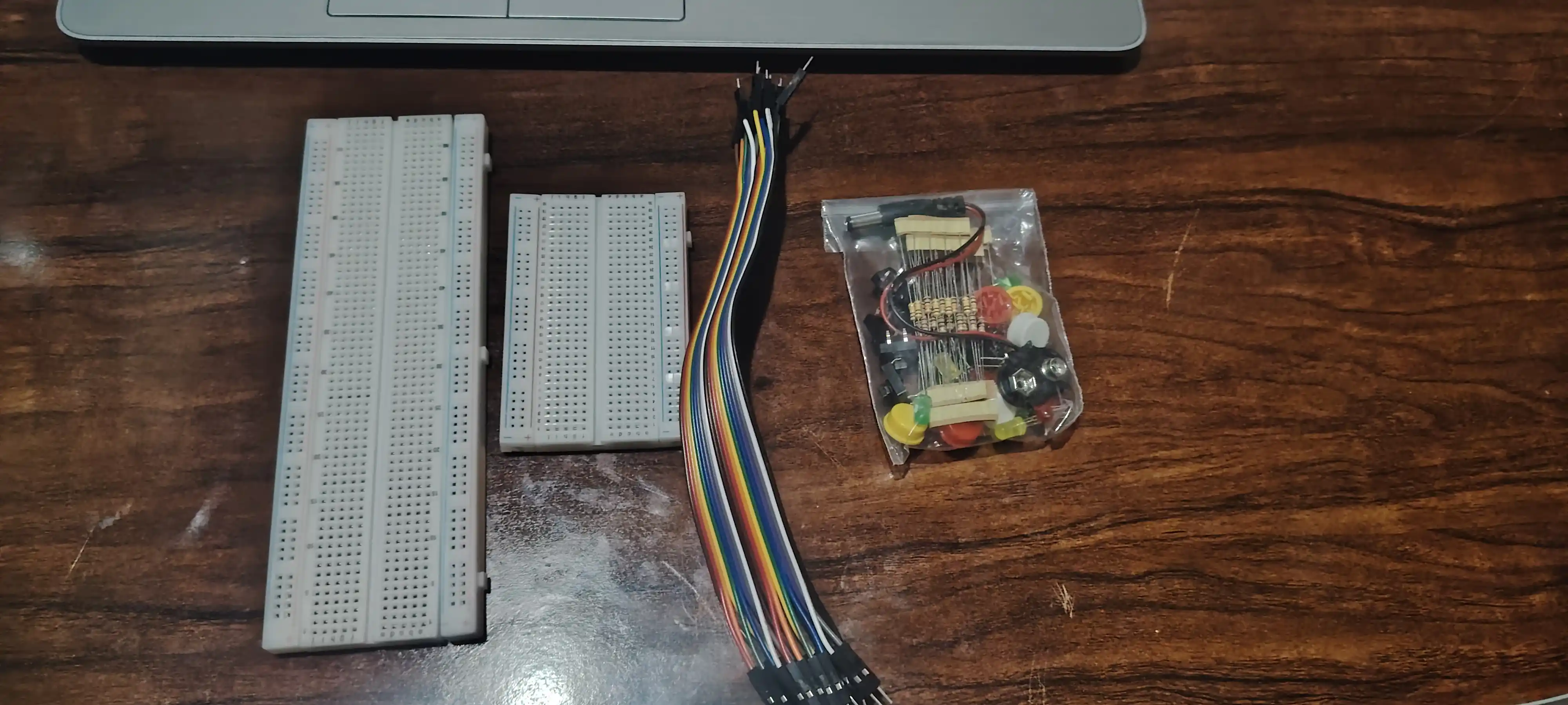 Минимальные наборы компонентов для начинающих,  по Arduino и робототехнике