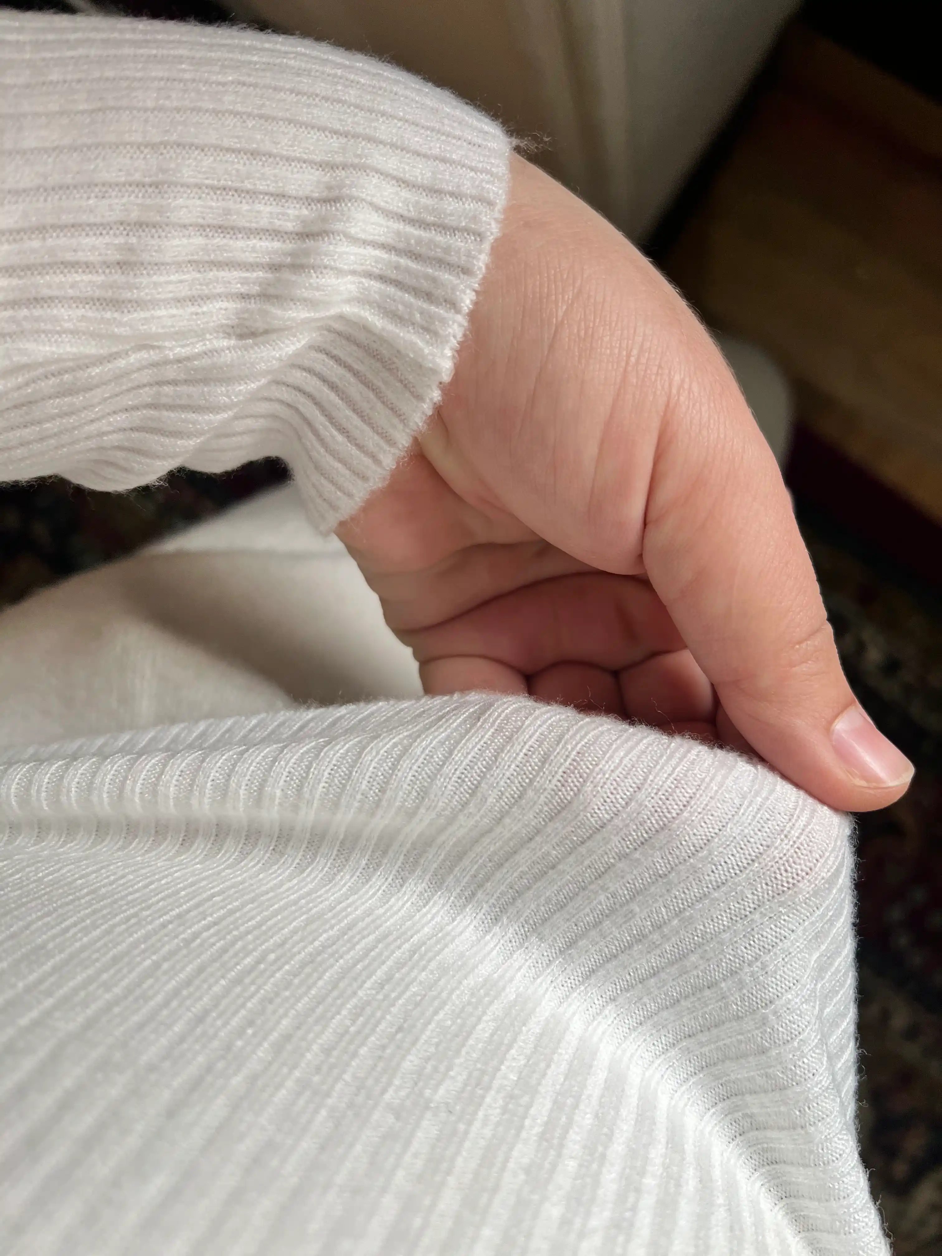Женский базовый водолазка – slim-fit, подходит под жакет и рубашку, мягкий трикотаж