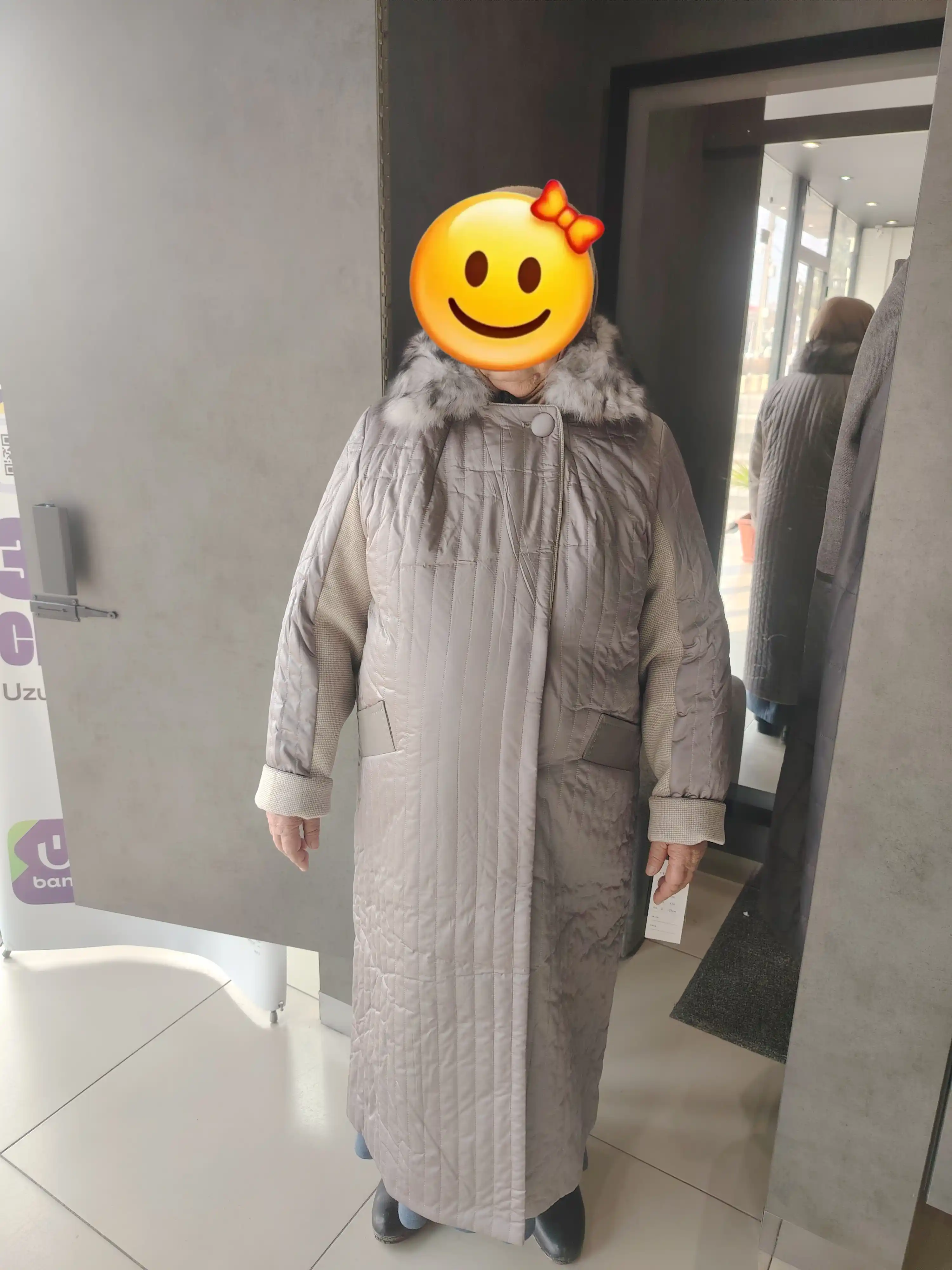 Ayollar kutkasi, paltosi, tabiiy mo'yna, 1.2м