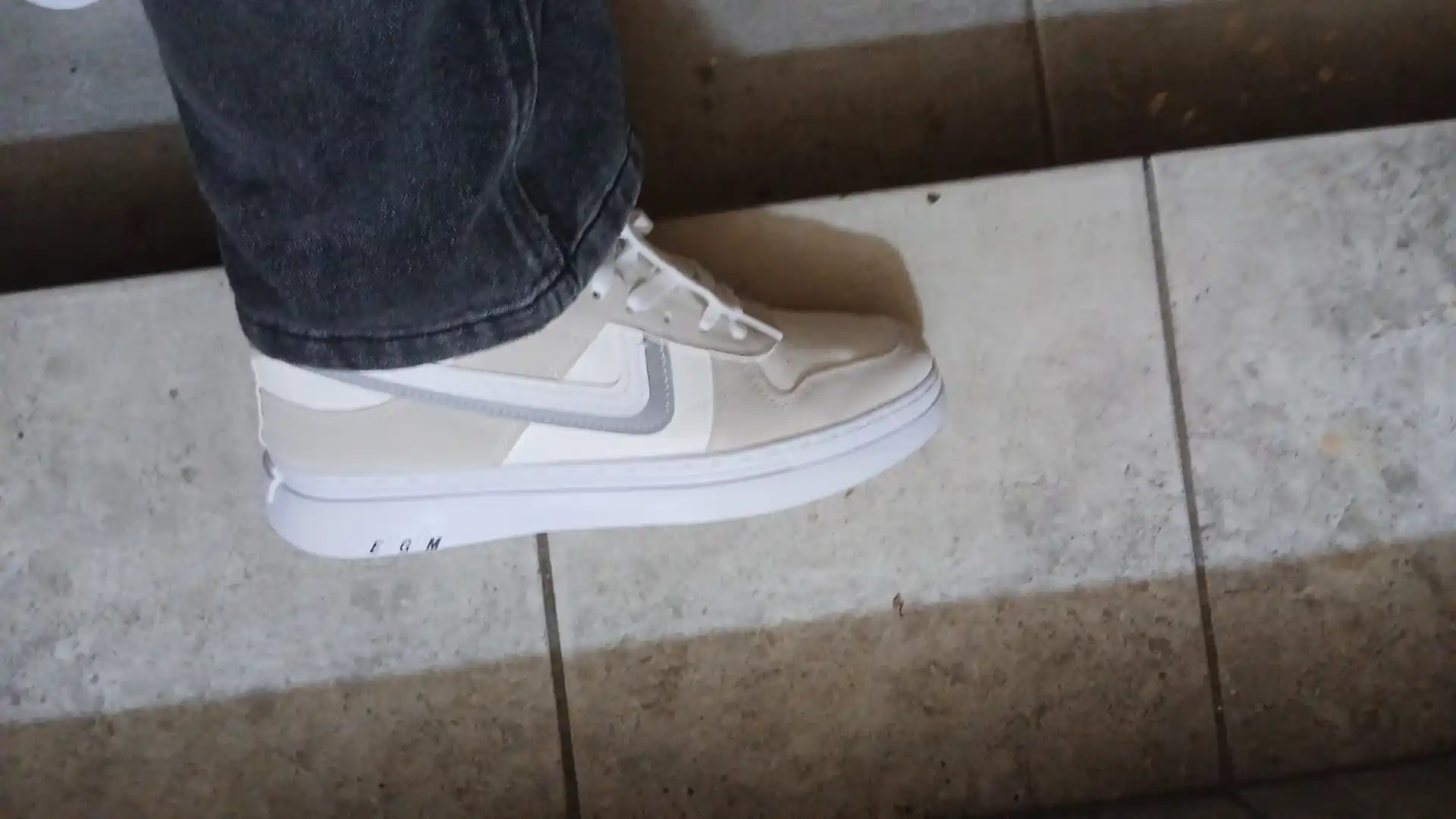 Wintersnow yumshoq qishki sliponi. O‘lchamga o‘lcham. 36-41