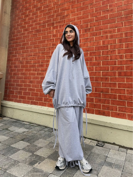 Ayollar sport kostyumi ikki qismli, hudi va jogger shim oversize, kundalik to‘plam - 