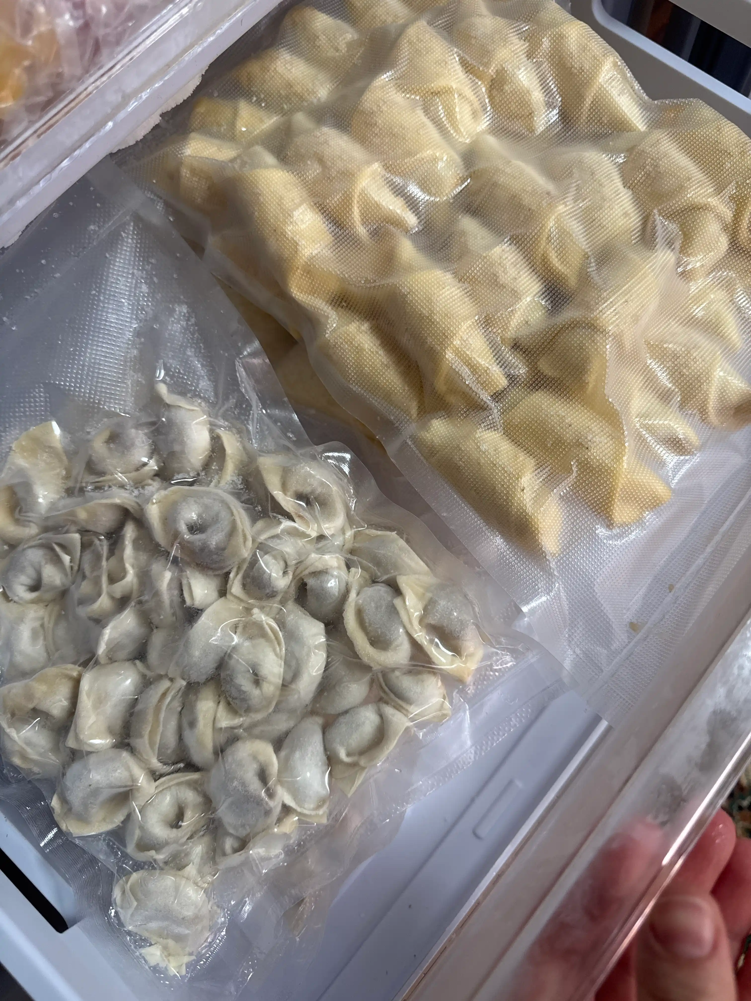 Вакуумный упаковщик