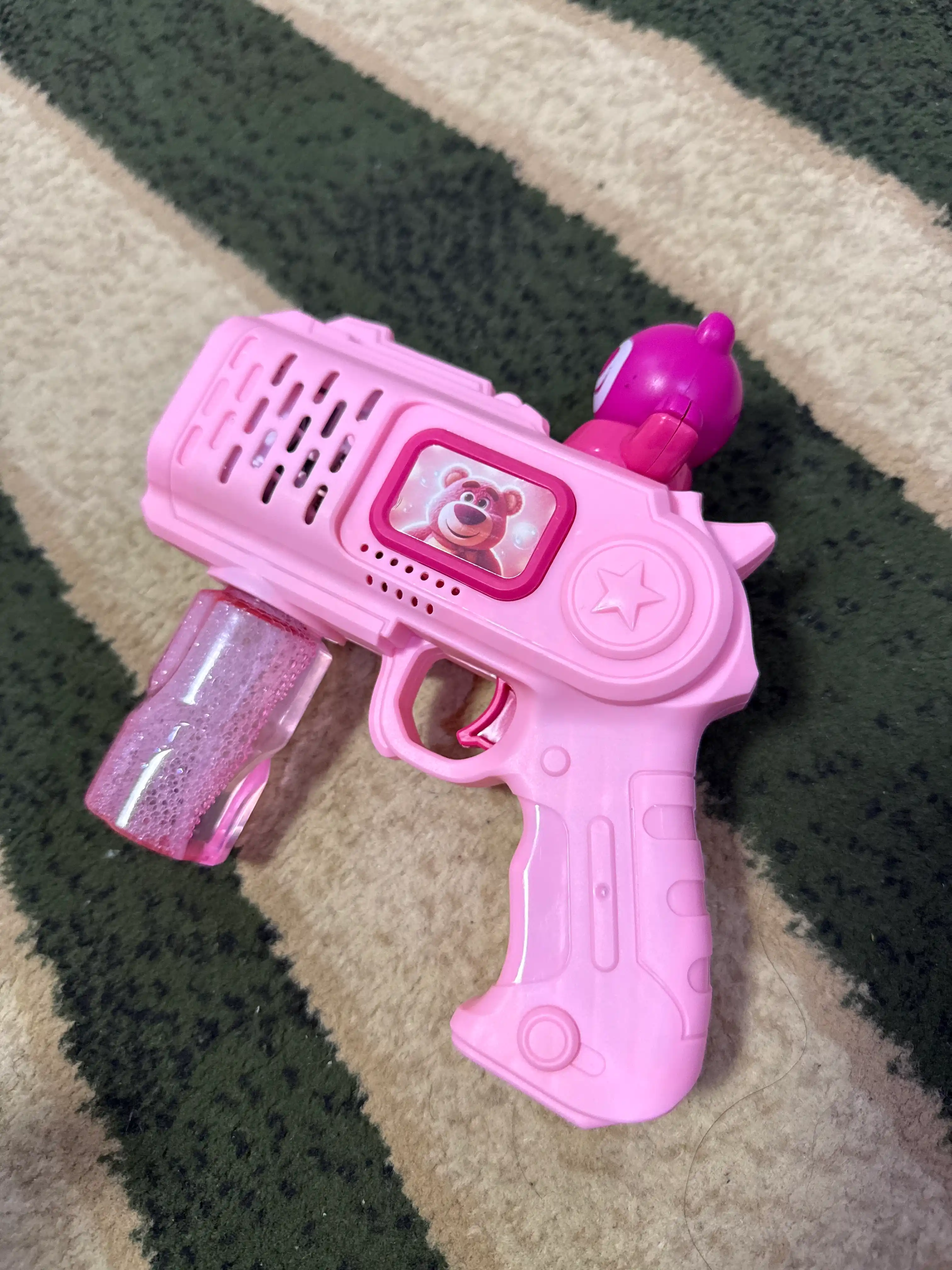 Sovun pufaklari generatori bolalar uchun, batareyali BUBBLE GUN