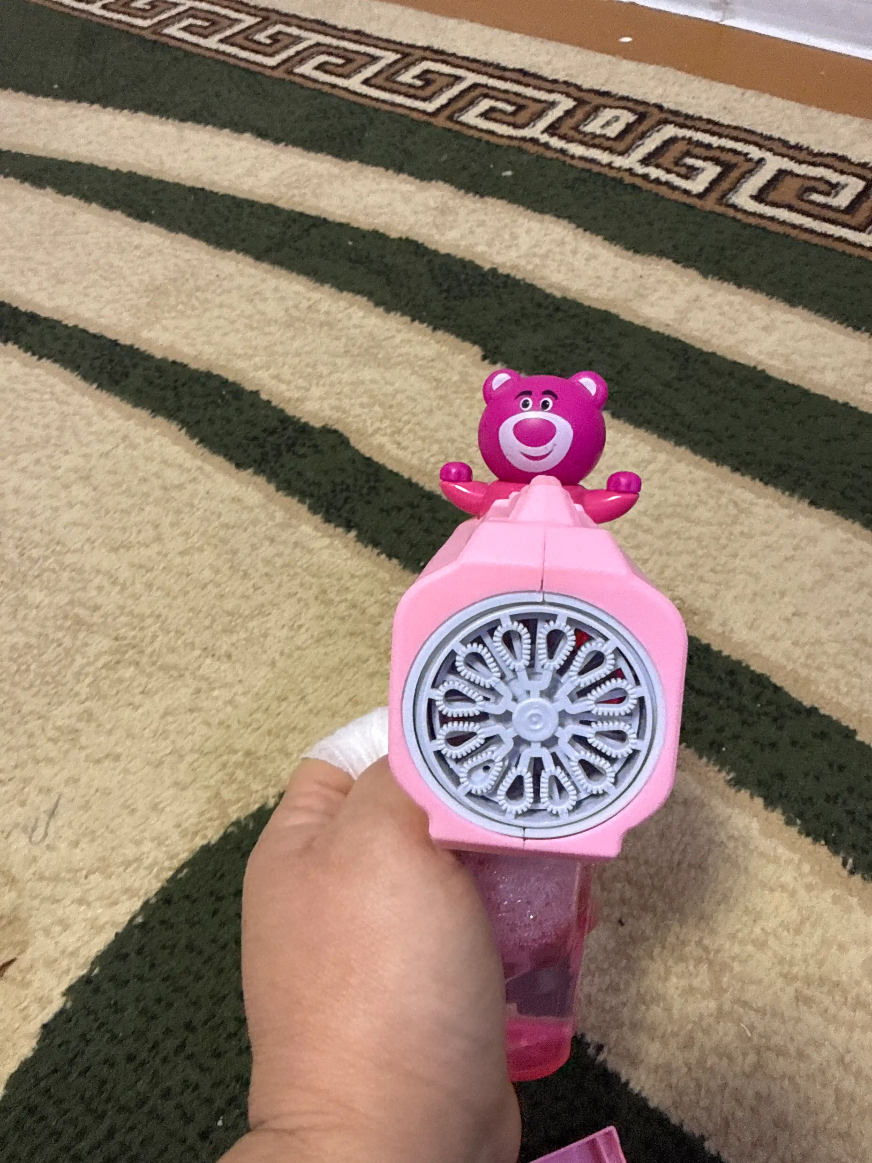 Sovun pufaklari generatori bolalar uchun, batareyali BUBBLE GUN