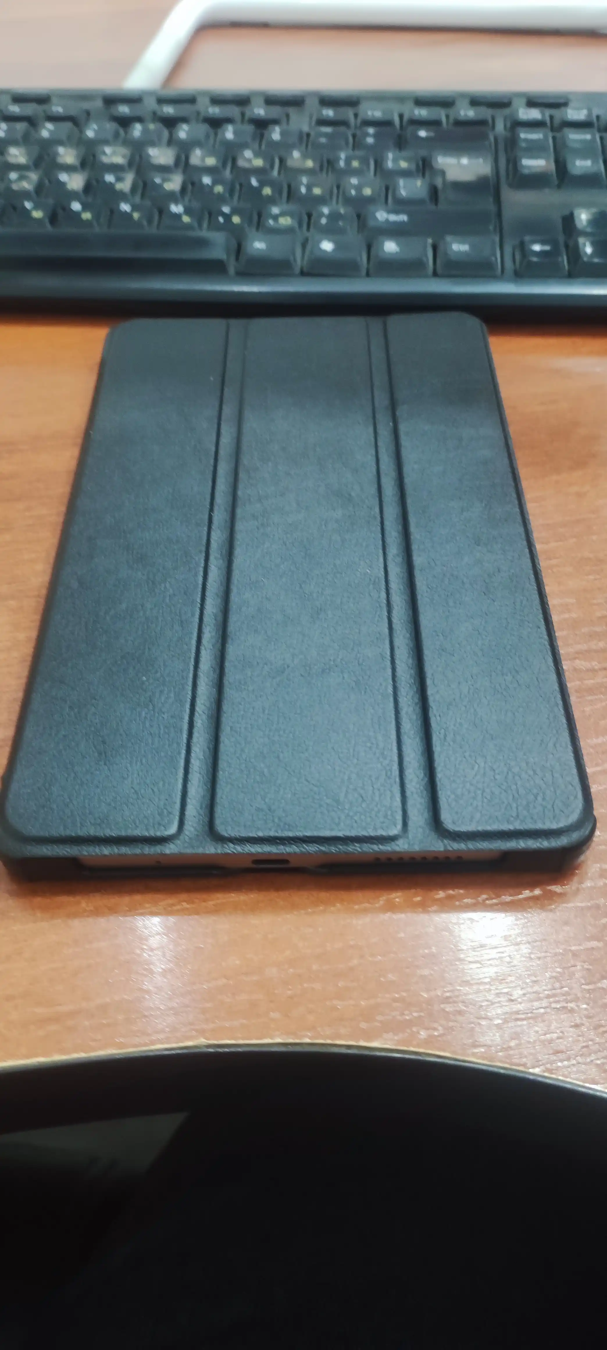 G'ilof Honor Pad X7 8.7" 2025 planshetlari uchun