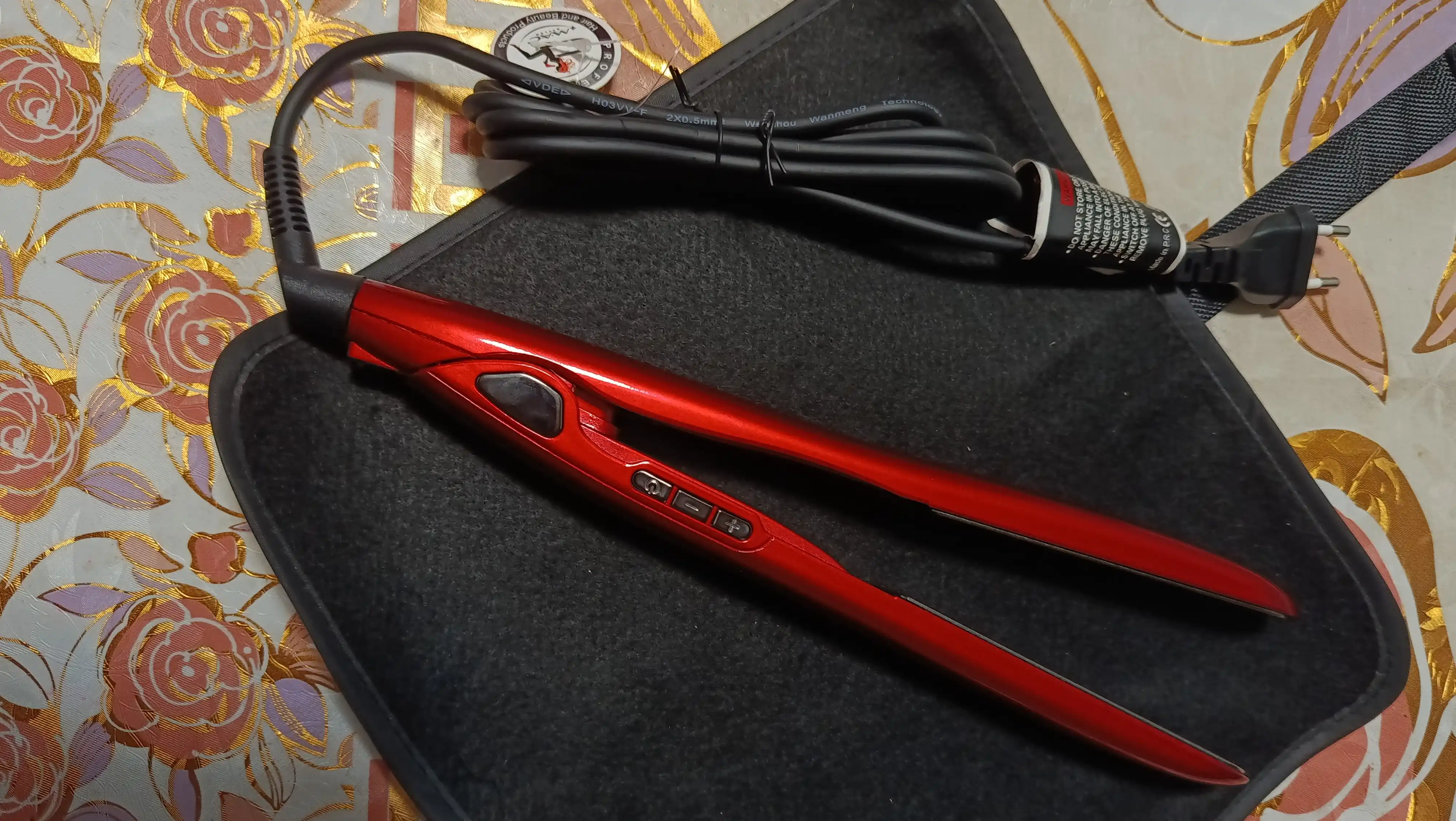 Professional soch tekislovchi dazmol MAC Styler MC-2018, LED displeyli
