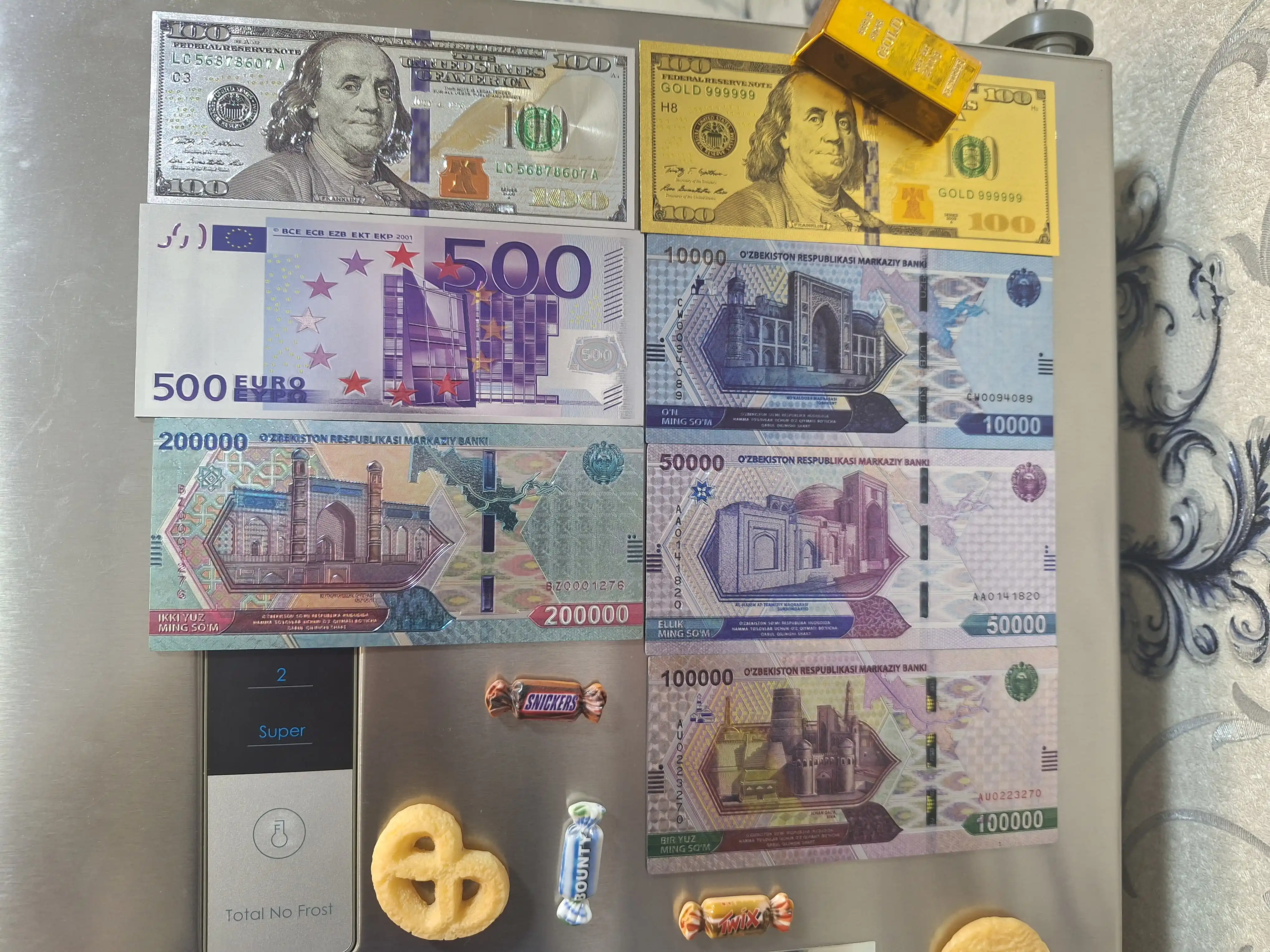 Декоративные магниты, магниты в виде денег для кухни