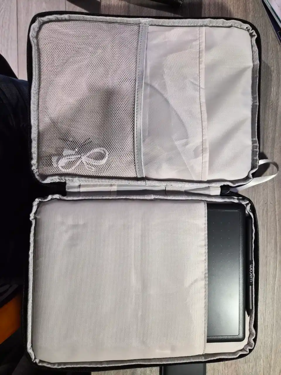 Чехол-органайзер для планшет и ipad а 13-11,водонепроницаемый и ударопрочный,с отделениями