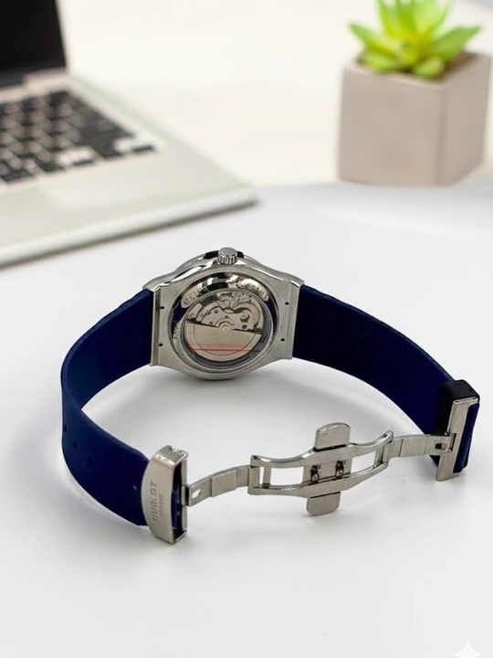 Hublot, erkaklar uchun avtomatik mexanik soat, ko‘k siferblat, kumush rang