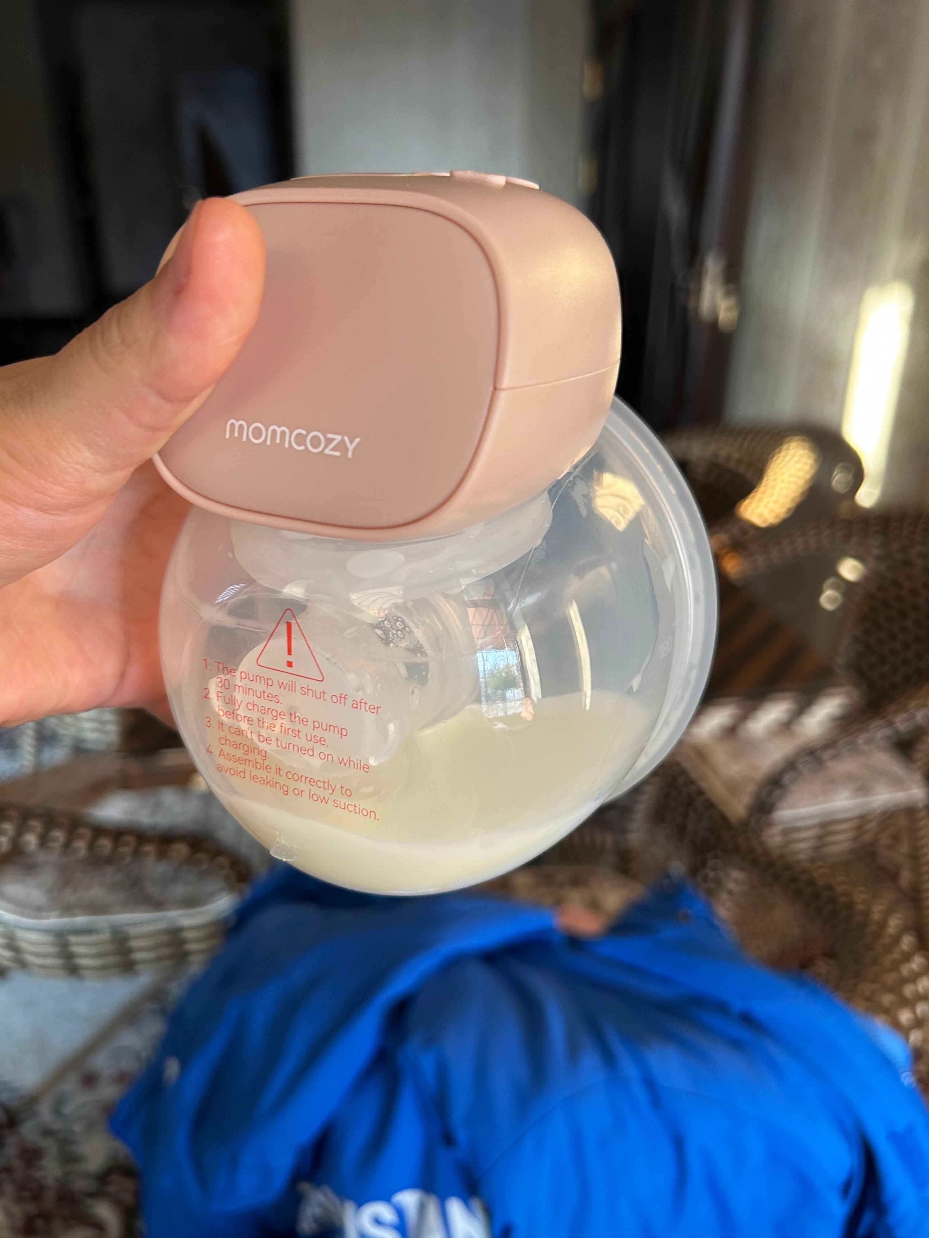 Momcozy S9 Pro — ko‘krakka kiyiladigan elektr sut sog‘ish apparati, 9 daraja, pushti