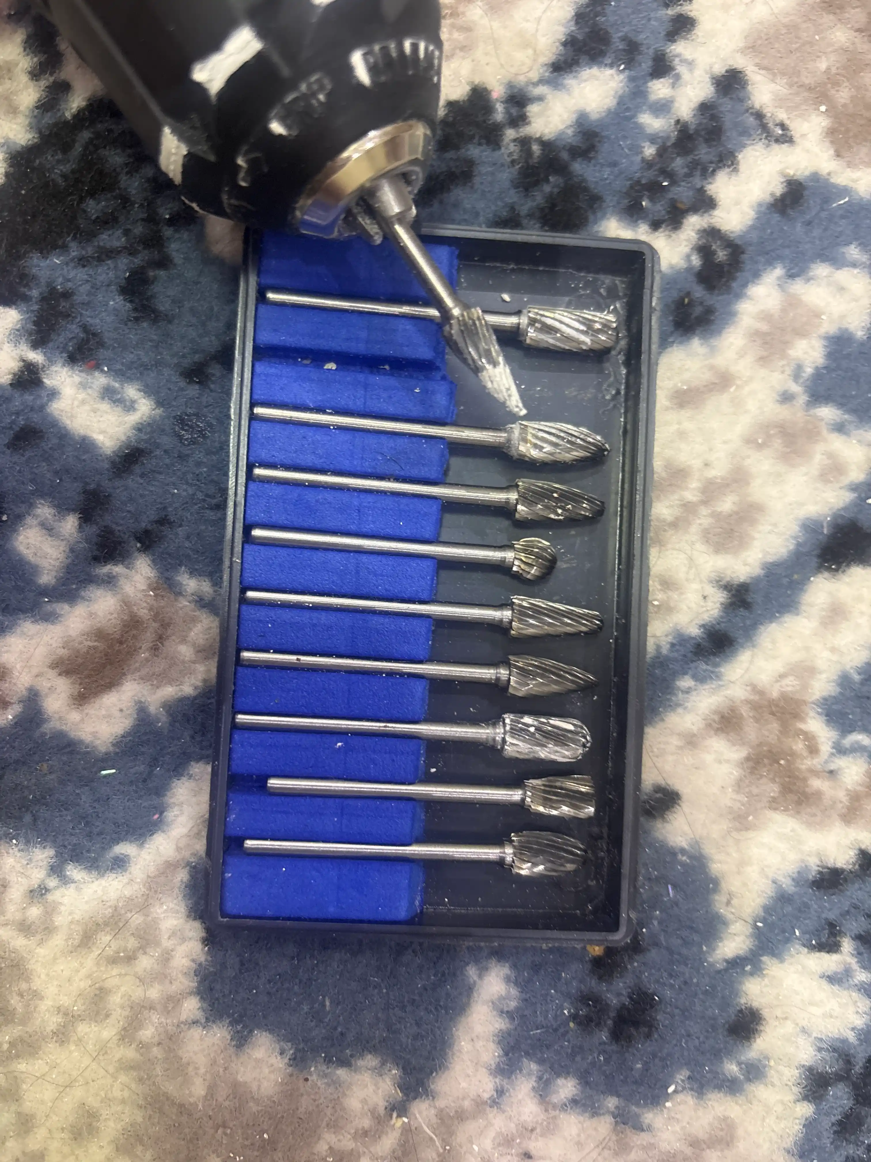Silliqlash va qayta ishlash uchun volfram karbid (sharoshek) to'plami, to'plamda 10 dona