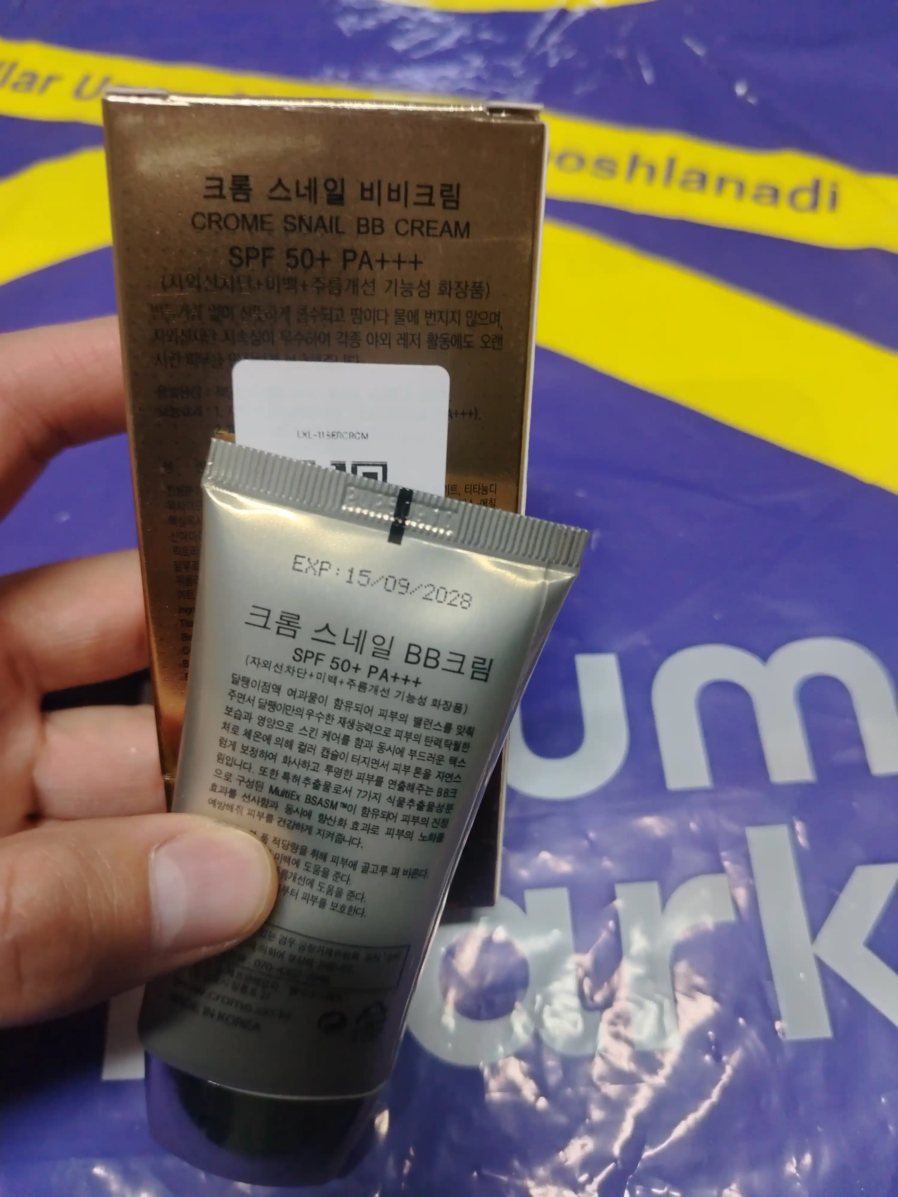 CROME SNAIL SPF50 BB-kremi, makiyaj uchun ko‘p funksiyali oqartiruvchi asos, 50 ml