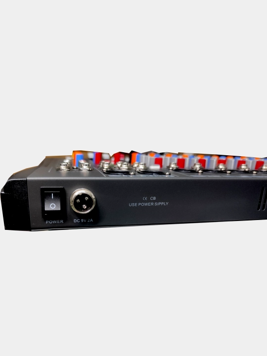 Mikser professional DSP XTUga ct8 effektlari