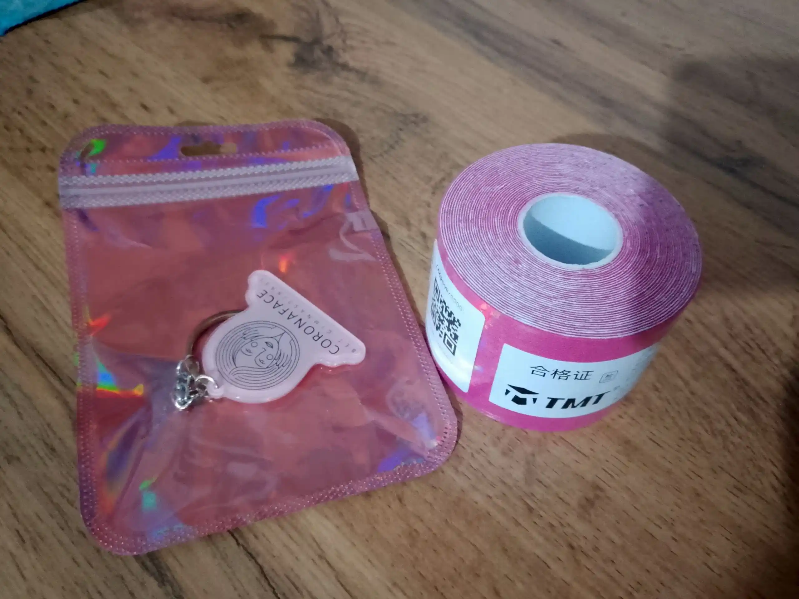 5 m × 5 sm, tana va yuz uchun teyp – sport va lifting teyp