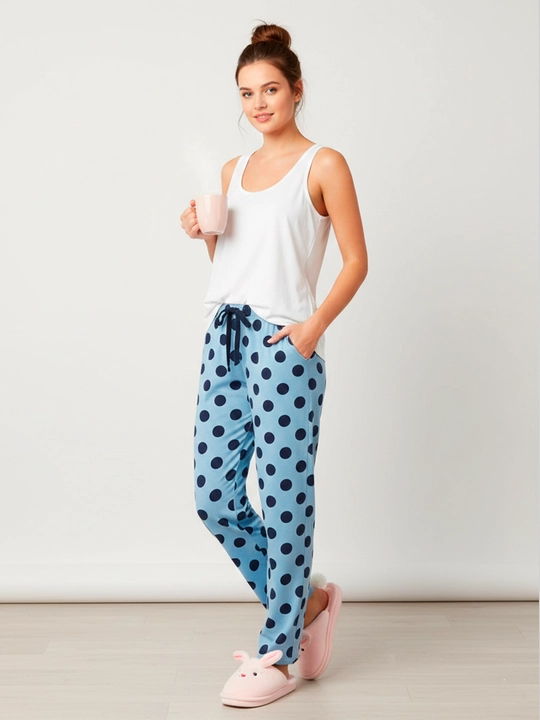 Ayollar uchun uy shimlari, pijama NEO