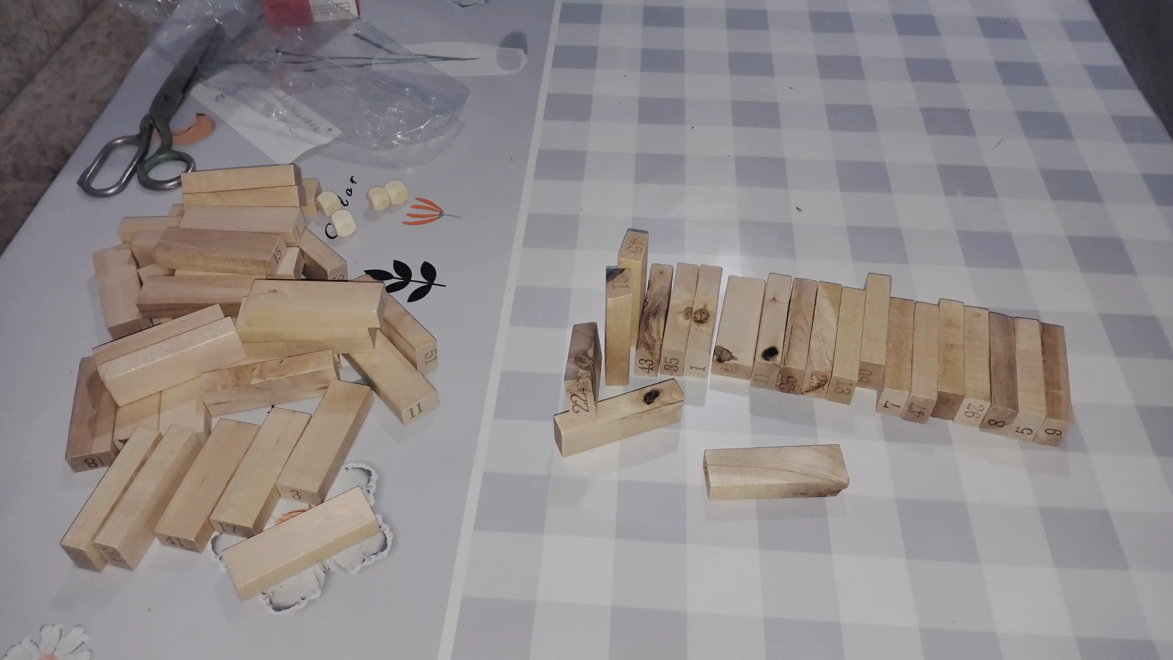 Stol o'yini Jenga, Qulayotgan minora, do'stlar va oila uchun