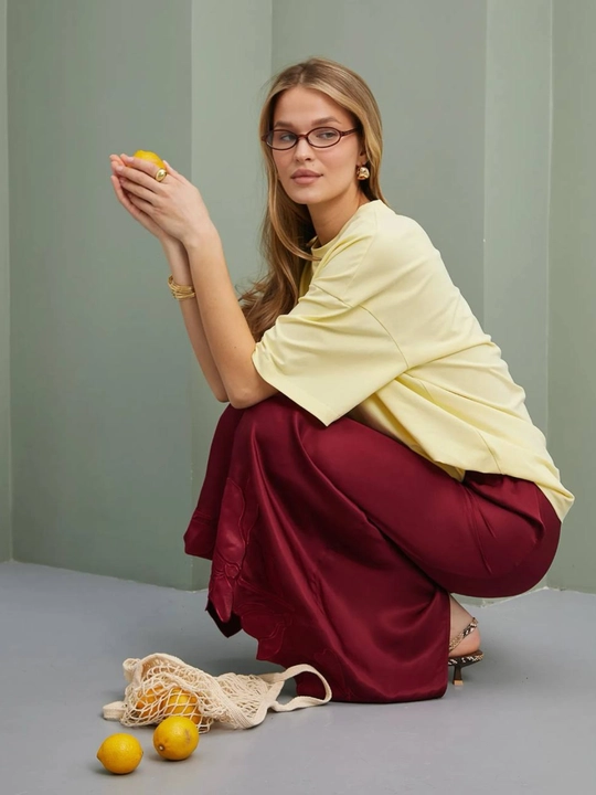 Ayollar uchun futbolkalar, oversize, print bilan 100% paxta