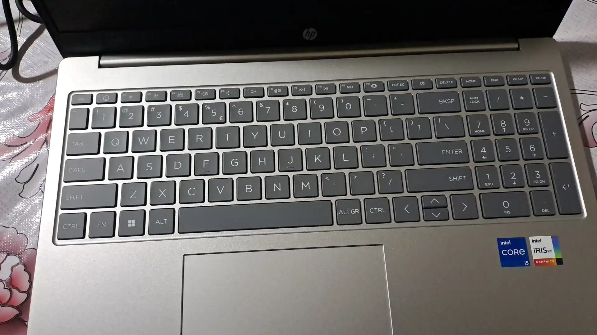 Ноутбук HP Laptop 15, Intel® Core™ 5-120U, DDR4 16ГБ, 512ГБ SSD, 15.6" FHD, Windows 11