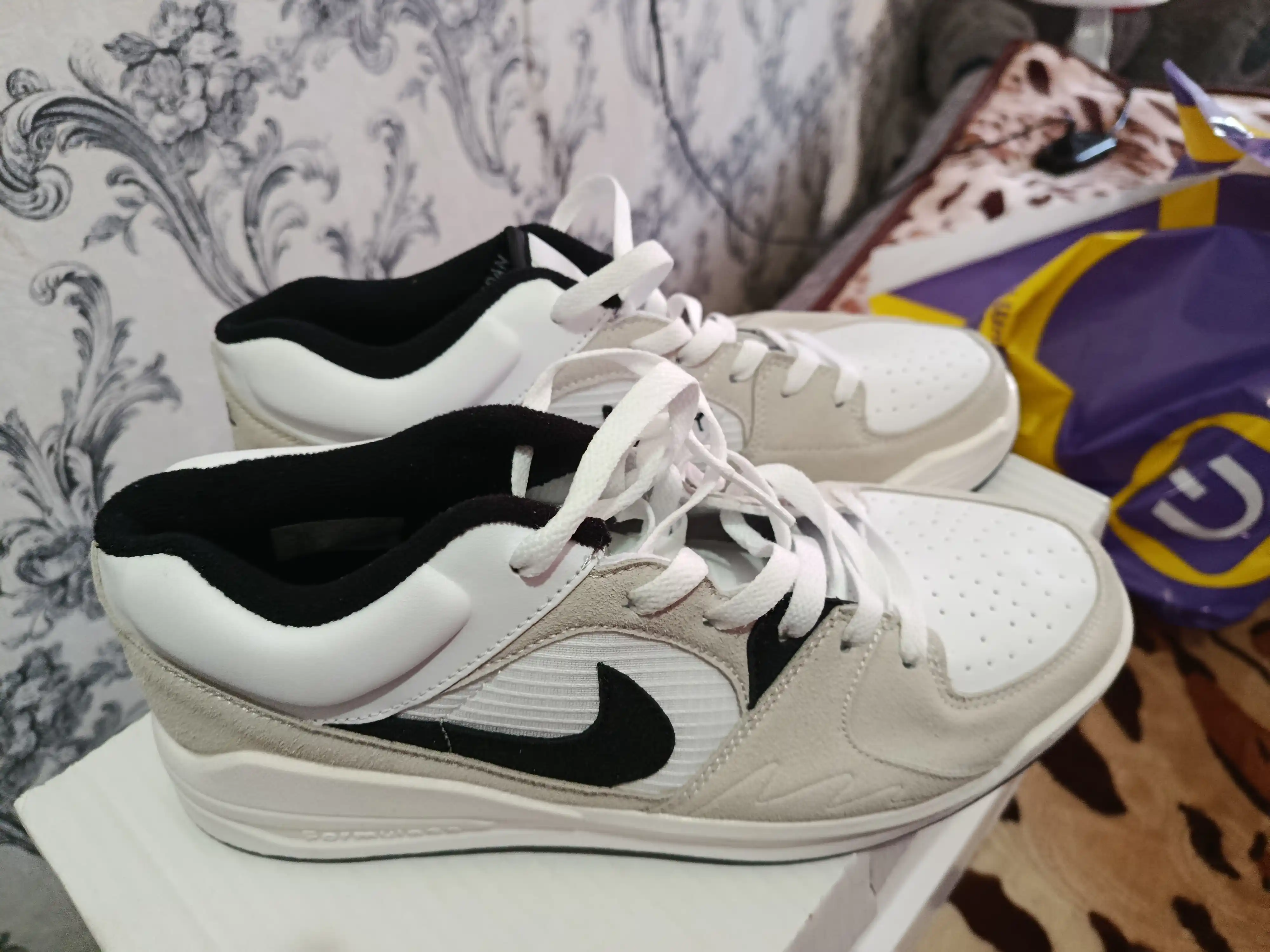 Erkaklar, ayollar va o‘smirlar uchun Nike Air Jordan Stadium 90 sport krossovkalari, 40–44