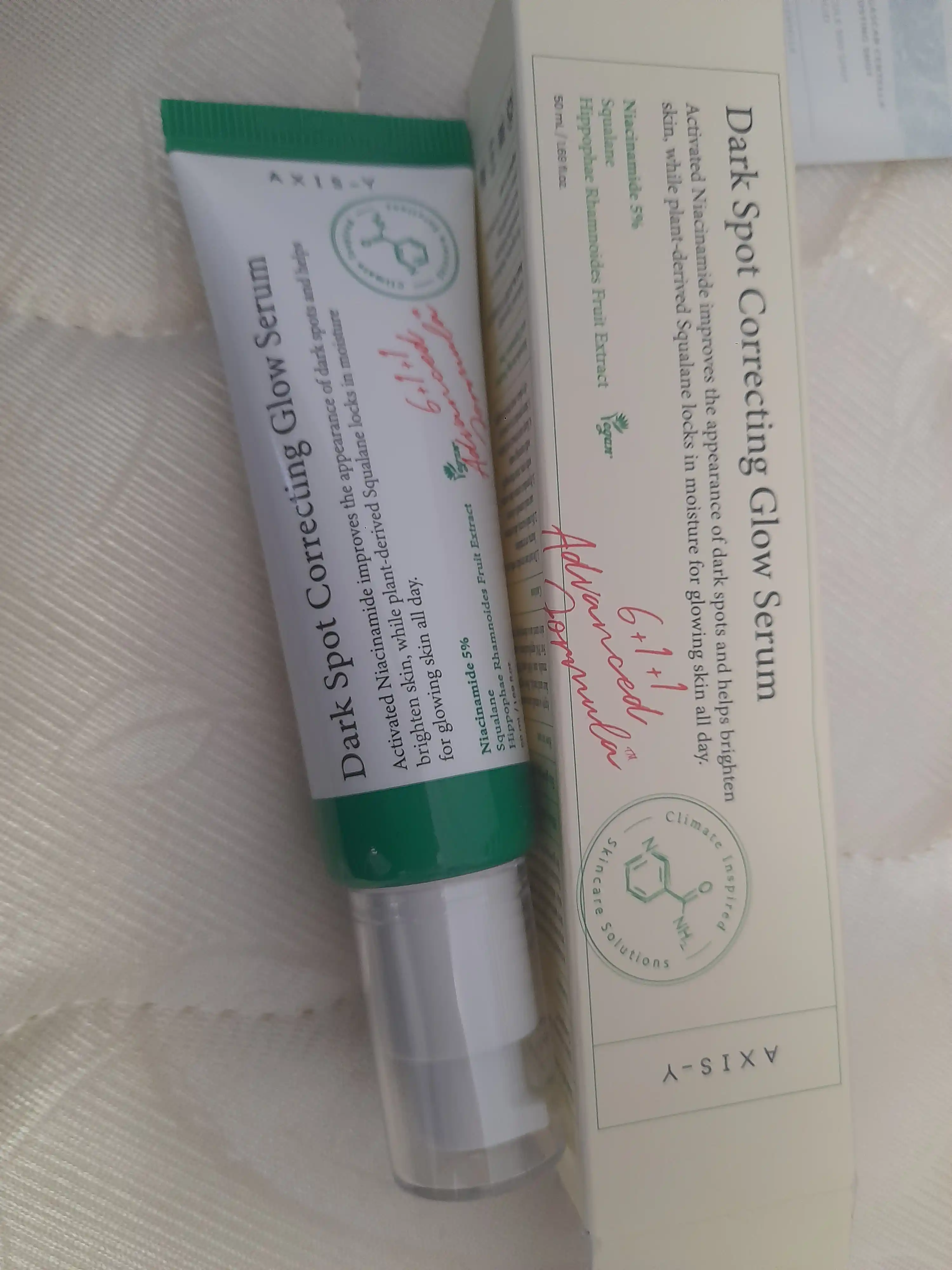 Осветляющая сыворотка Dark Spot Correcting Glow Serum, Axis-Y, 50 мл