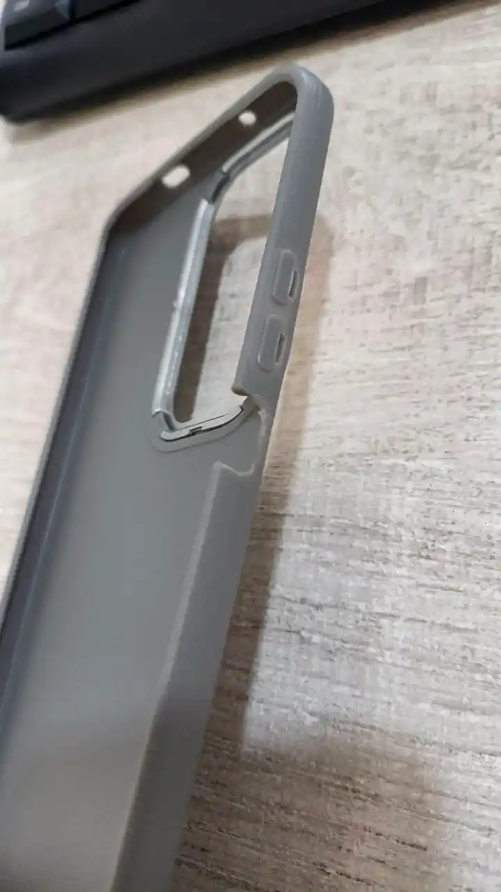 Infinix HOT 60 Pro Plus smartfoni uchun g'iloflar