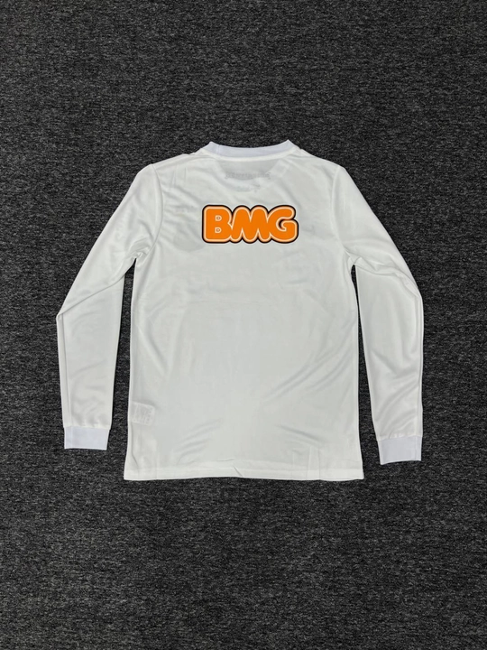Retro futbol formasi
