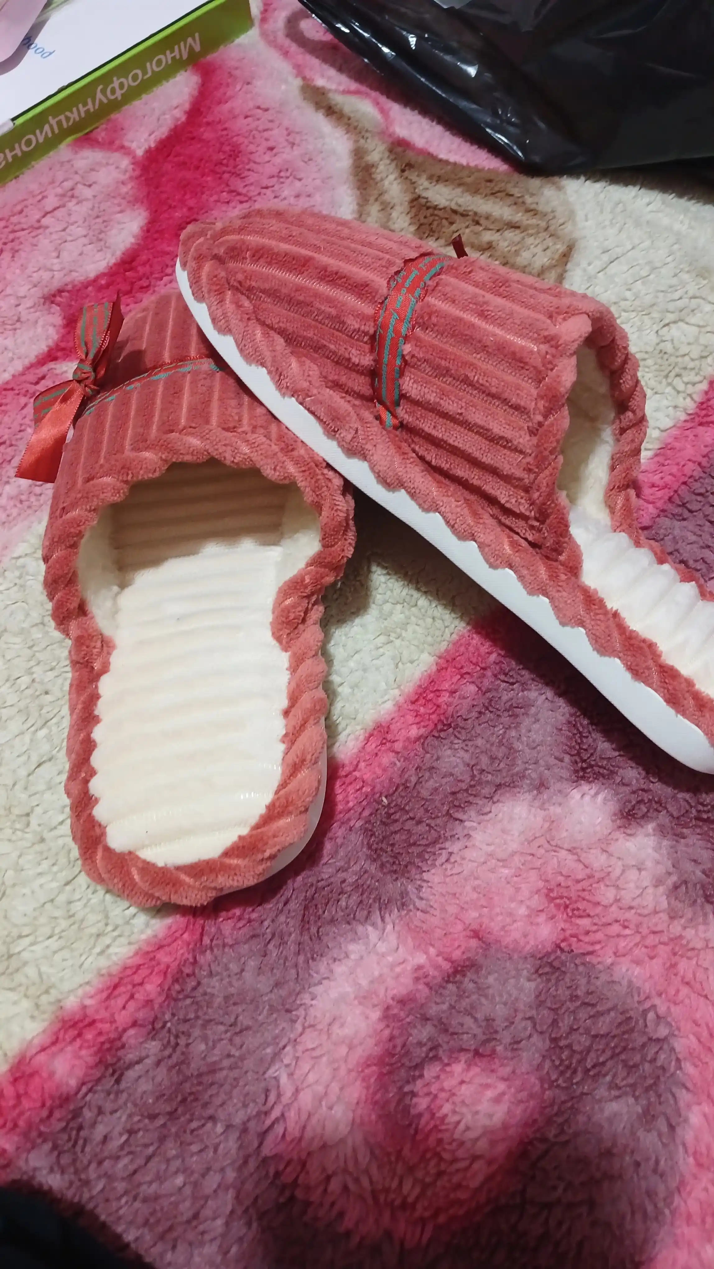 Тапочки женские и девичьи, 36-40