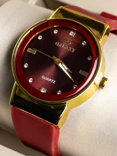 GALAXY kvars soati - zamonaviy dizayn, silikon tasma - 