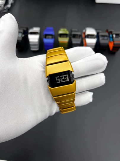 Мужские цифровые наручные часы - WatchHouse — WATCHHS-18NEW-ЗОЛОТ