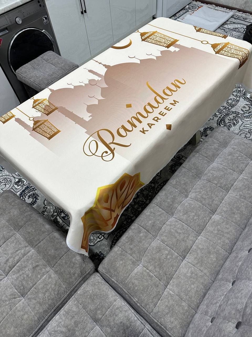 Ramazon dasturxoni uchun suv shimmaydigan DAK matoli dasturxon — 140×190 sm