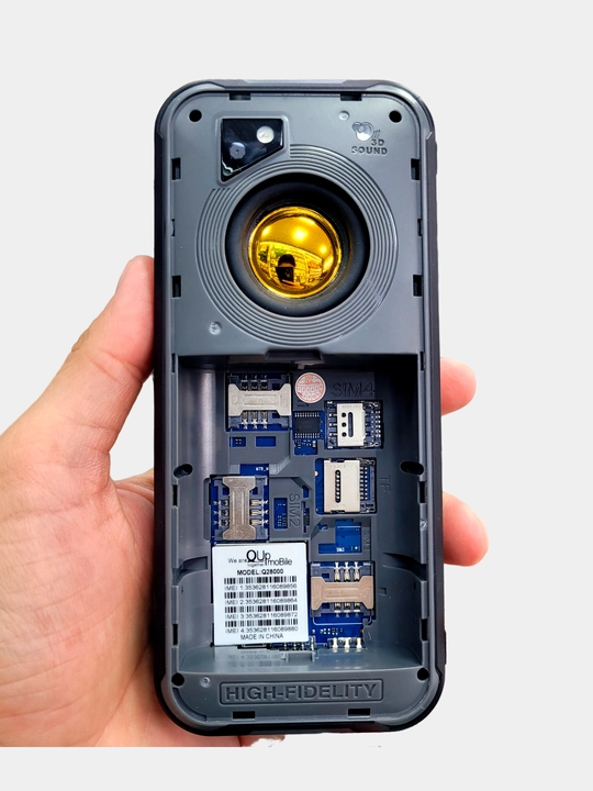 Q 28000 TANK, 20000 mAh batareka, 4 simkarta, baland ovozli kalonka, kuchli yorug'lik